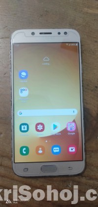 Samsung Galaxy j7 pro